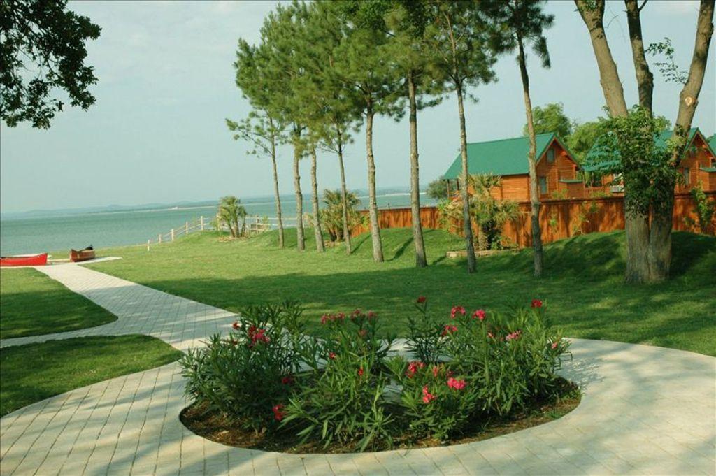 Paradise Resort At Hill Country Buchanan Dam Zewnętrze zdjęcie